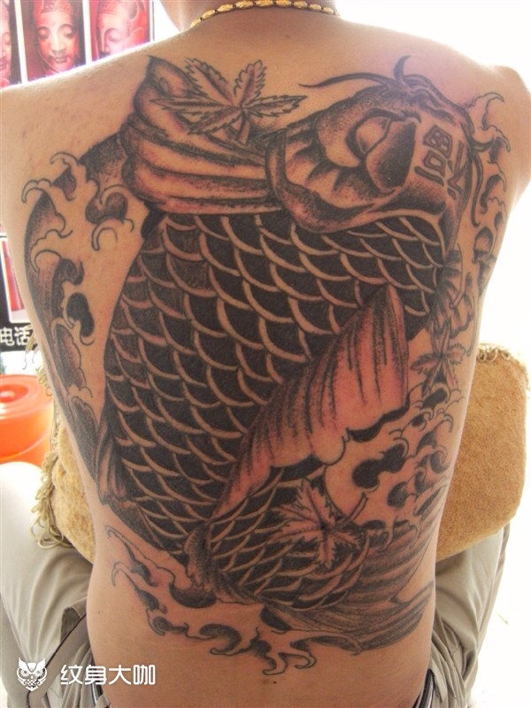 鲤鱼_纹身图案手稿图片_景玮的纹身作品集