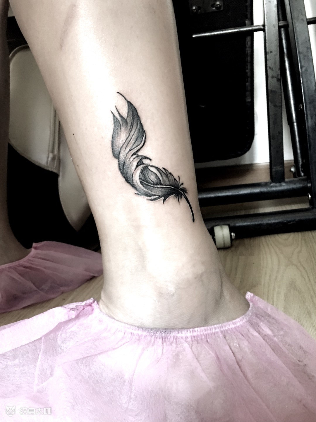 小腿羽毛_纹身图案手稿图片_小钰61的纹身作品集